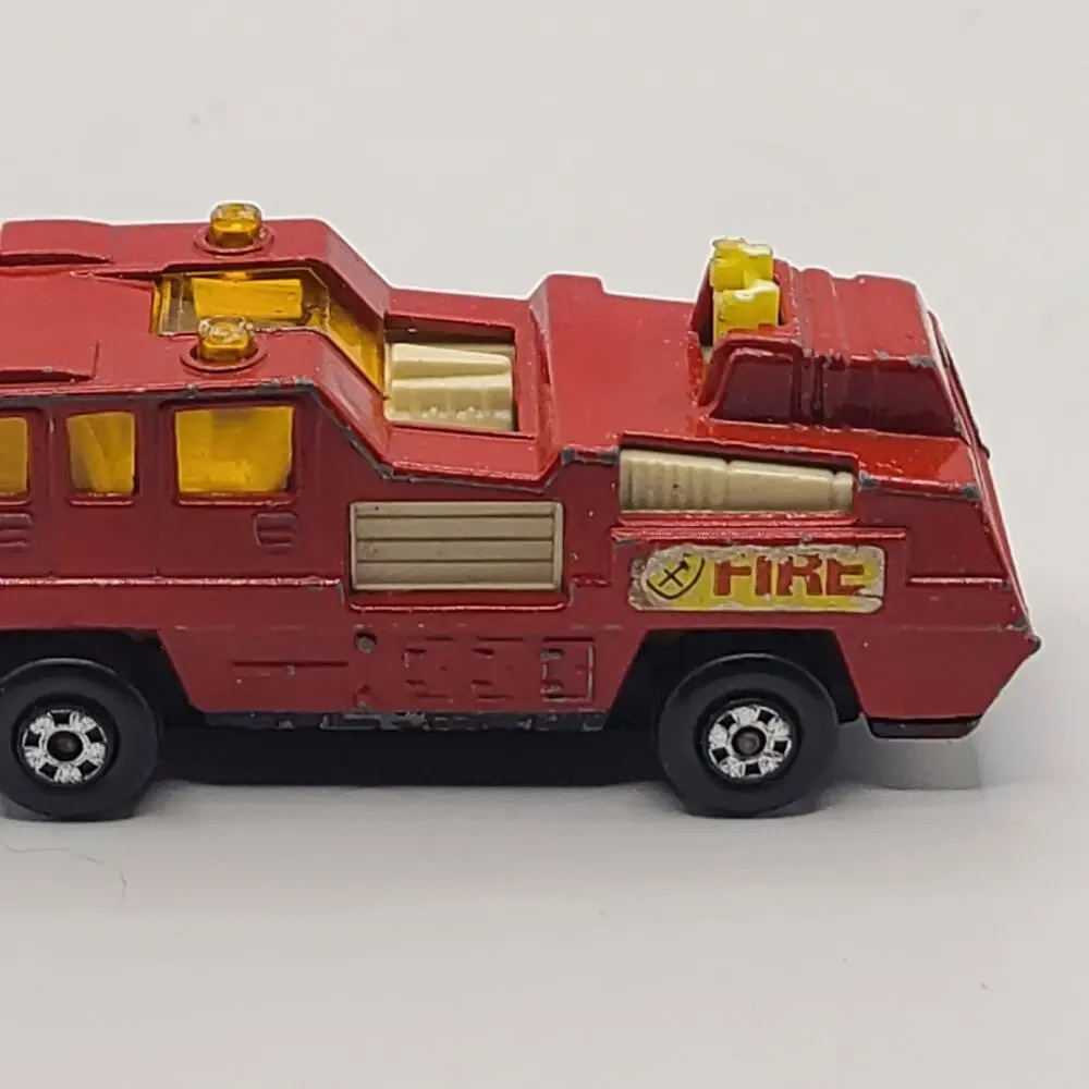 Vintage 1975 MATCHBOX Superfast Blaze Buster Diecast Firefighter. England